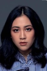 谢丽娜·穆纳夫