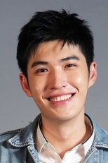 曲献平